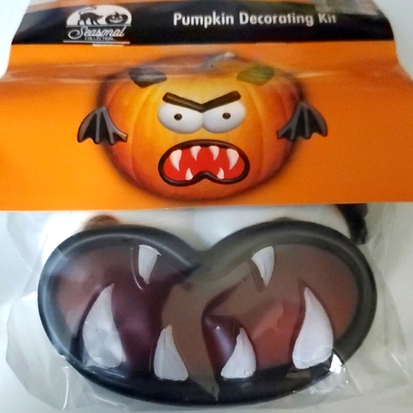 Seasonal Collection Pumpkin Decorating Kit - Picture 4 of 5